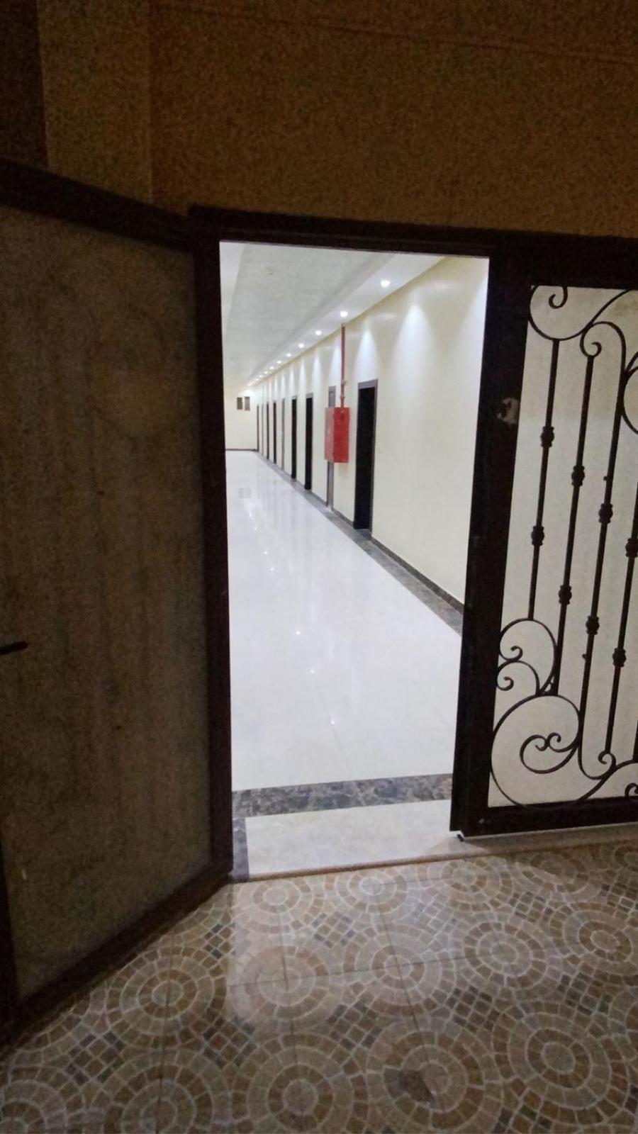 استديو انيق